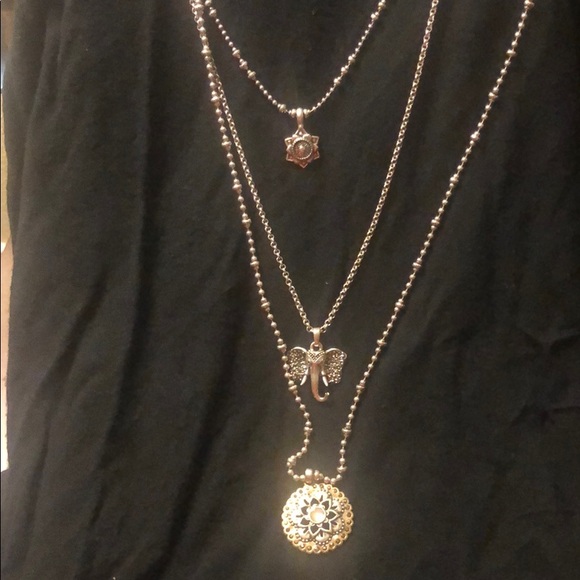 Lucky Brand
Elephant Charm Layered Necklace - Picture 2 of 7